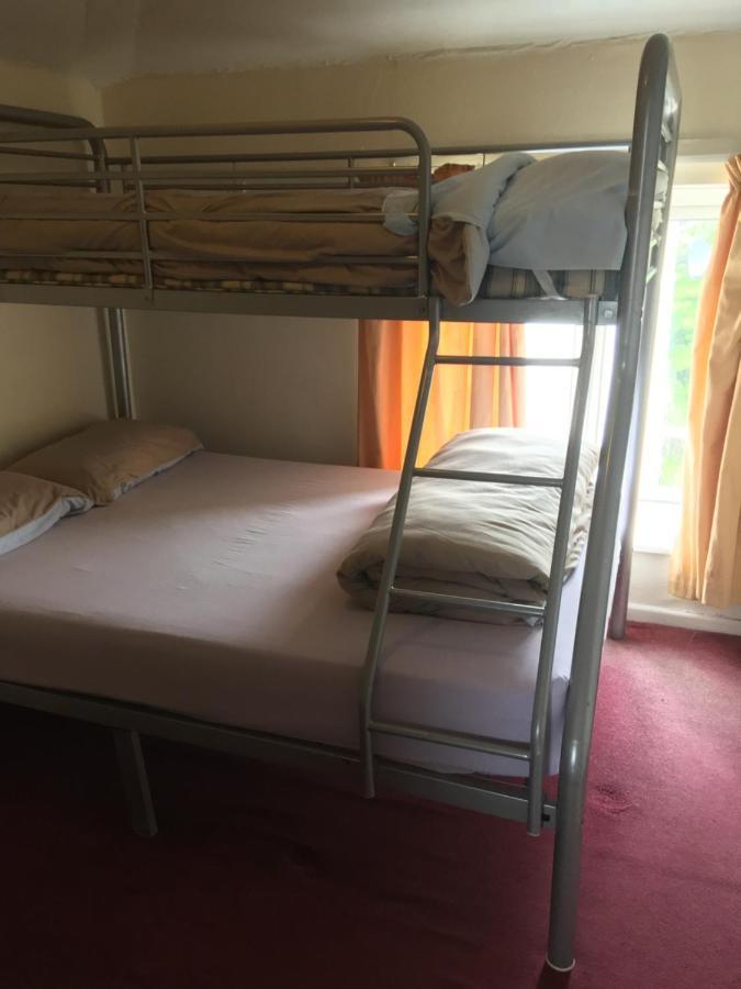 Pantyrathro International Hostel Кармартен Экстерьер фото