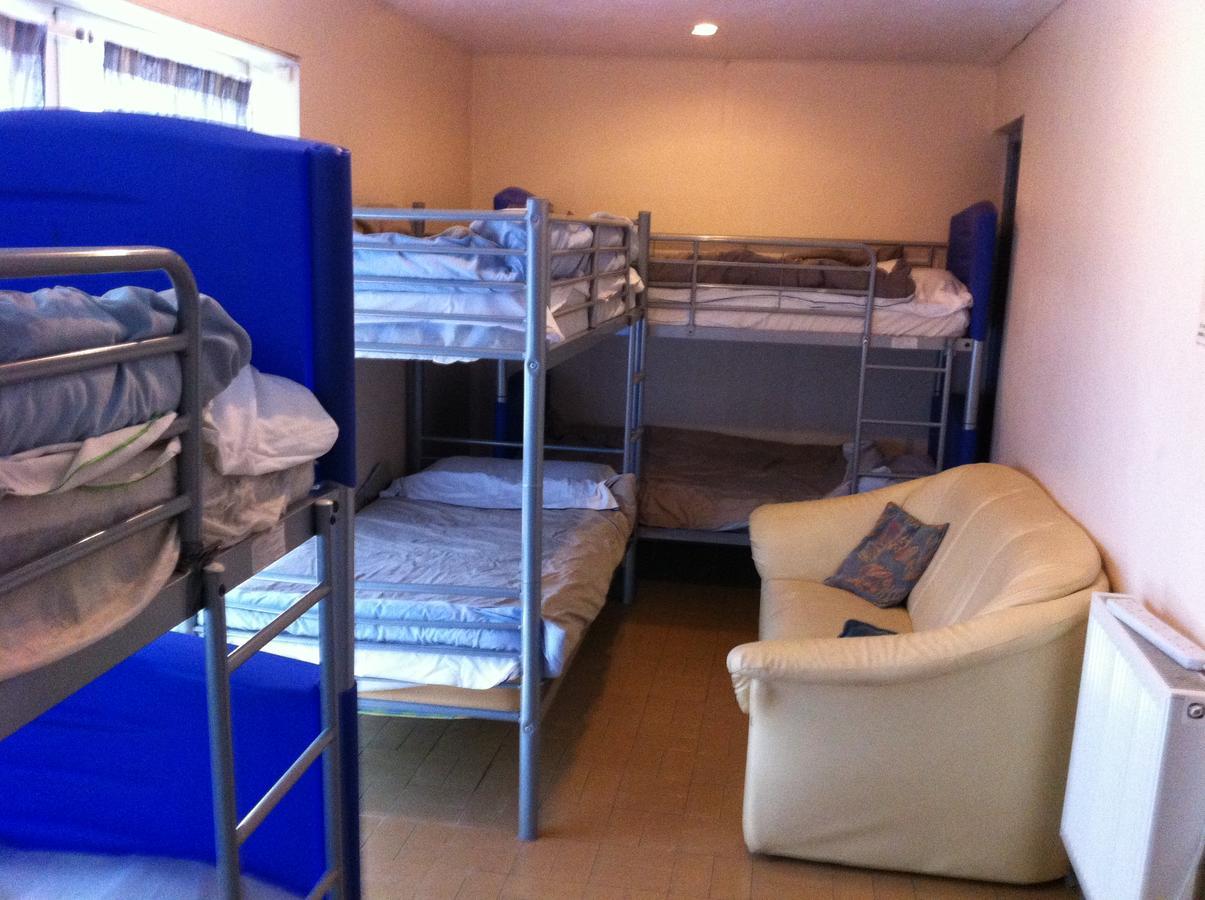 Pantyrathro International Hostel Кармартен Экстерьер фото