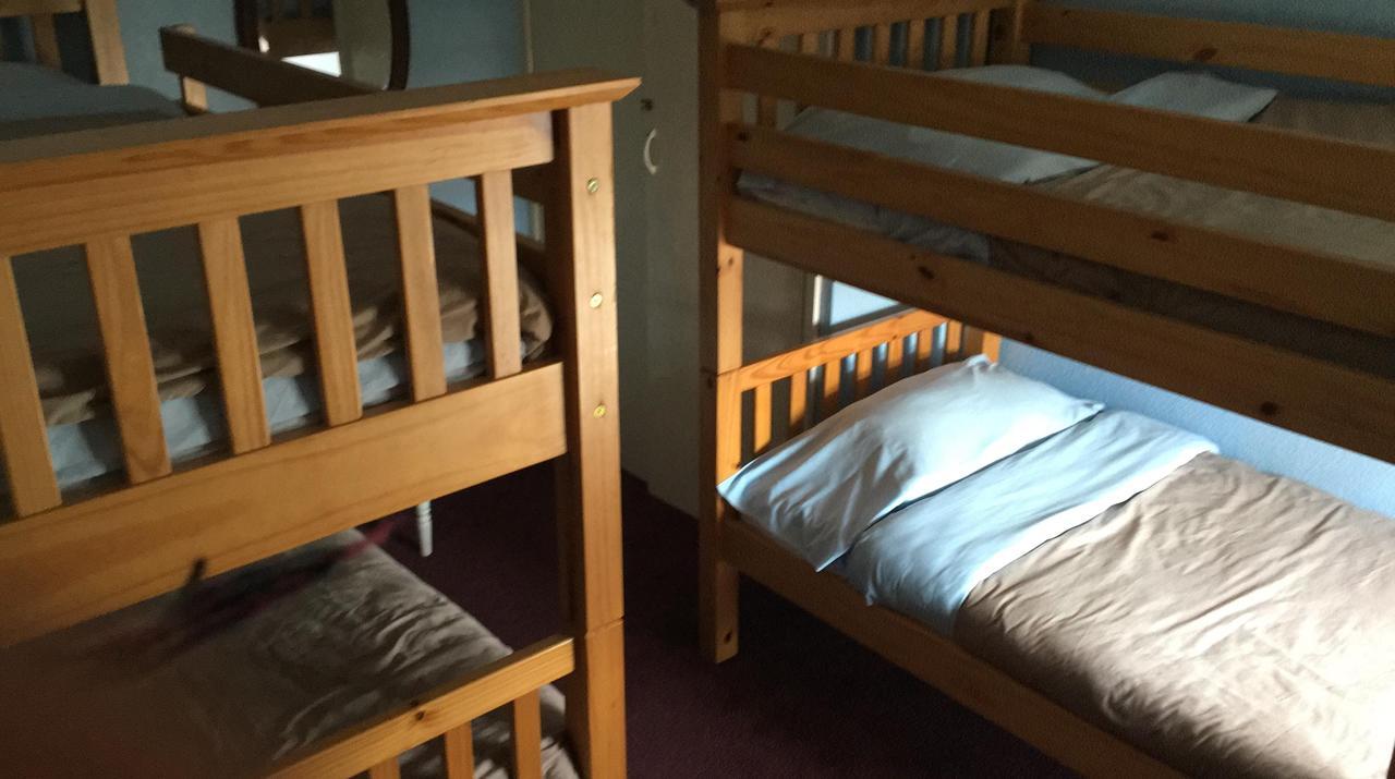 Pantyrathro International Hostel Кармартен Экстерьер фото