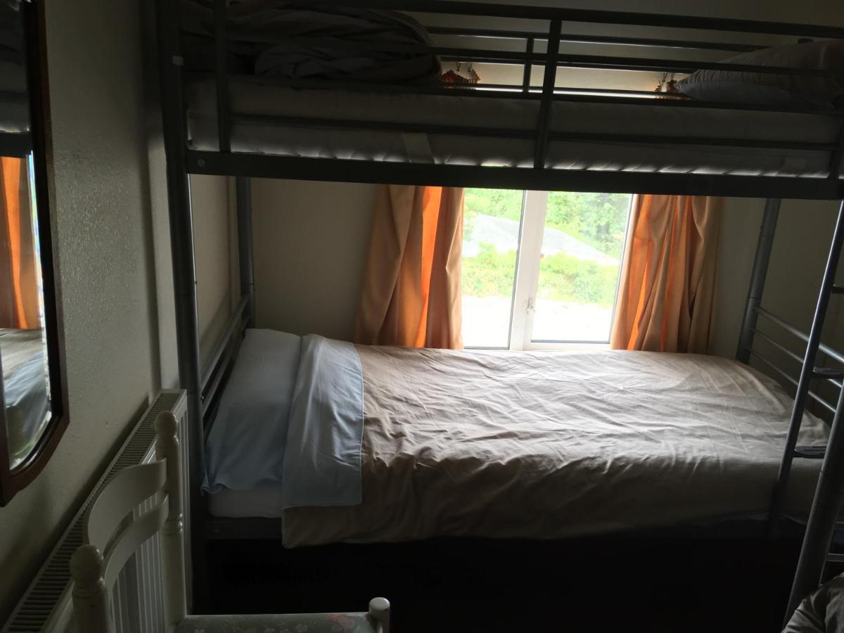 Pantyrathro International Hostel Кармартен Экстерьер фото