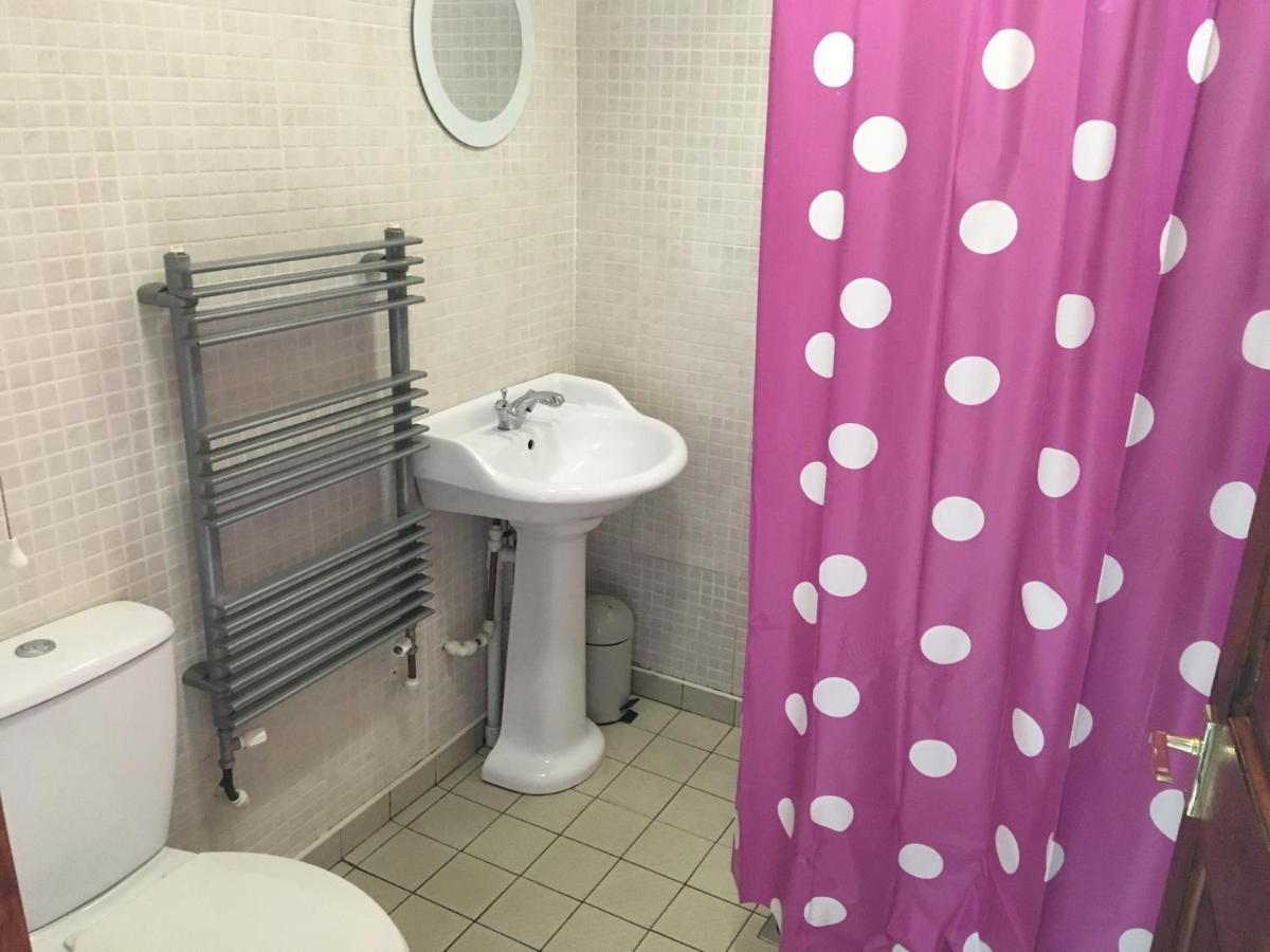 Pantyrathro International Hostel Кармартен Экстерьер фото